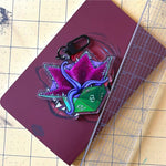 Dungeons And Adventures : D20 MIMIC Acrylic charm